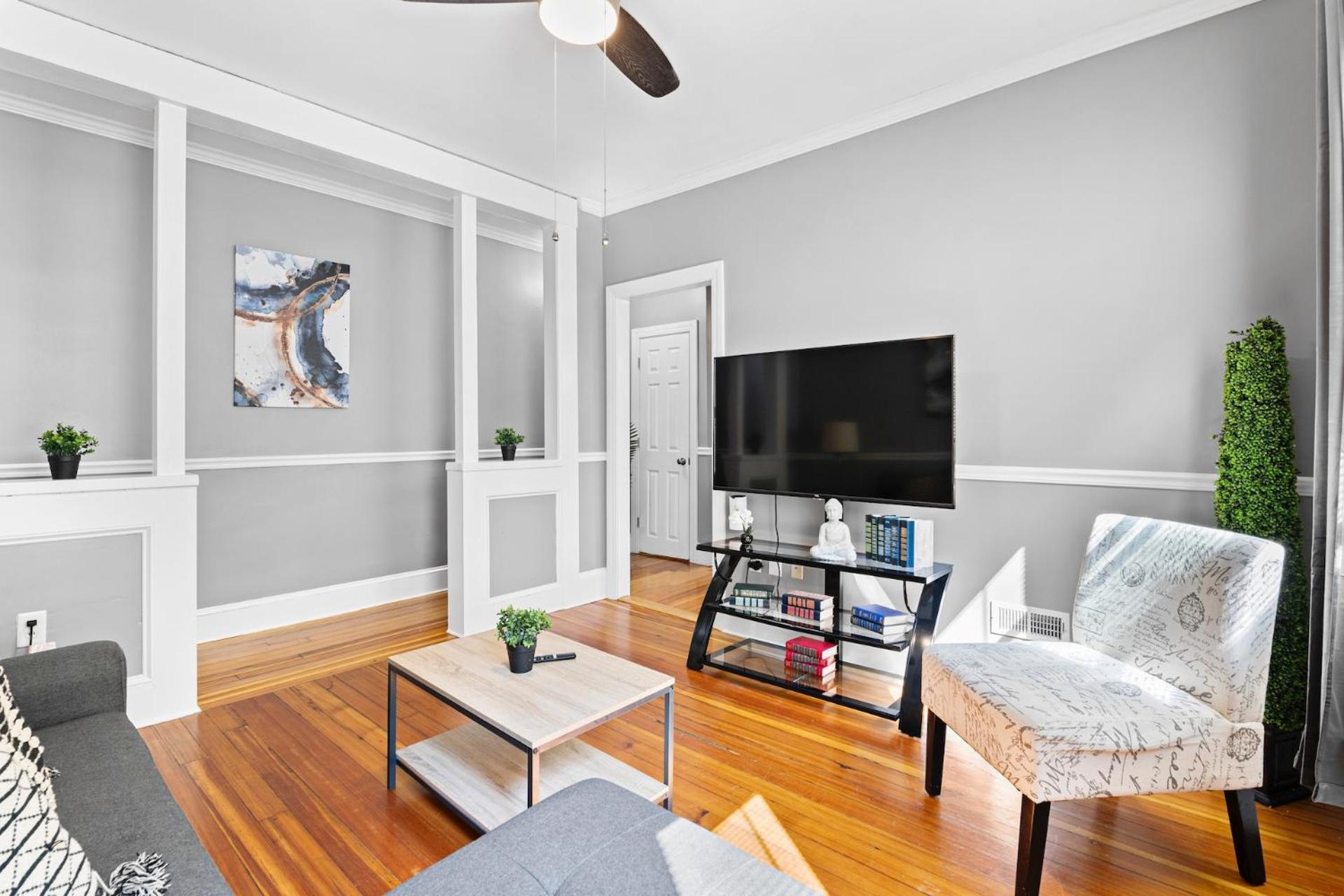 Spacious Apartments Near Ashmont - Evonify Stays Boston Esterno foto